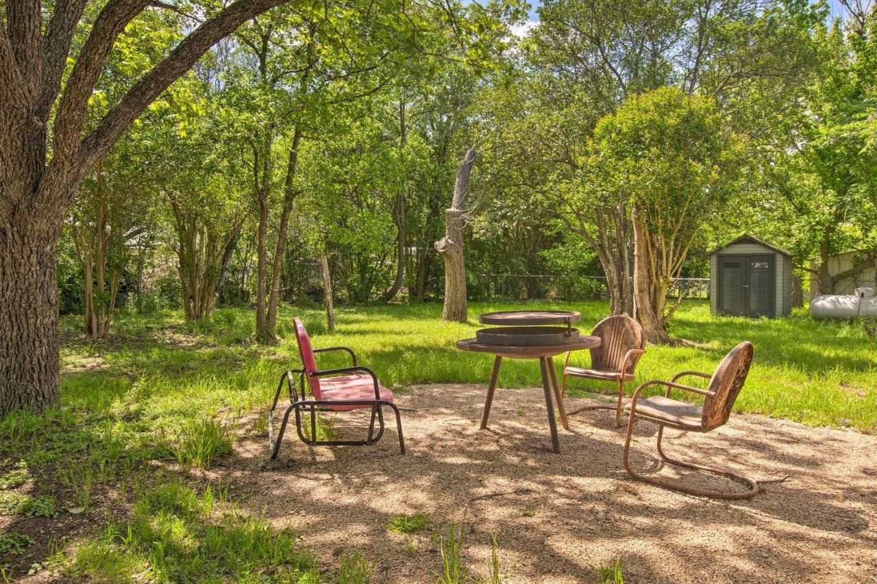 Remodeled Retro Home With Deck, Walk To Main Street! Blanco Extérieur photo